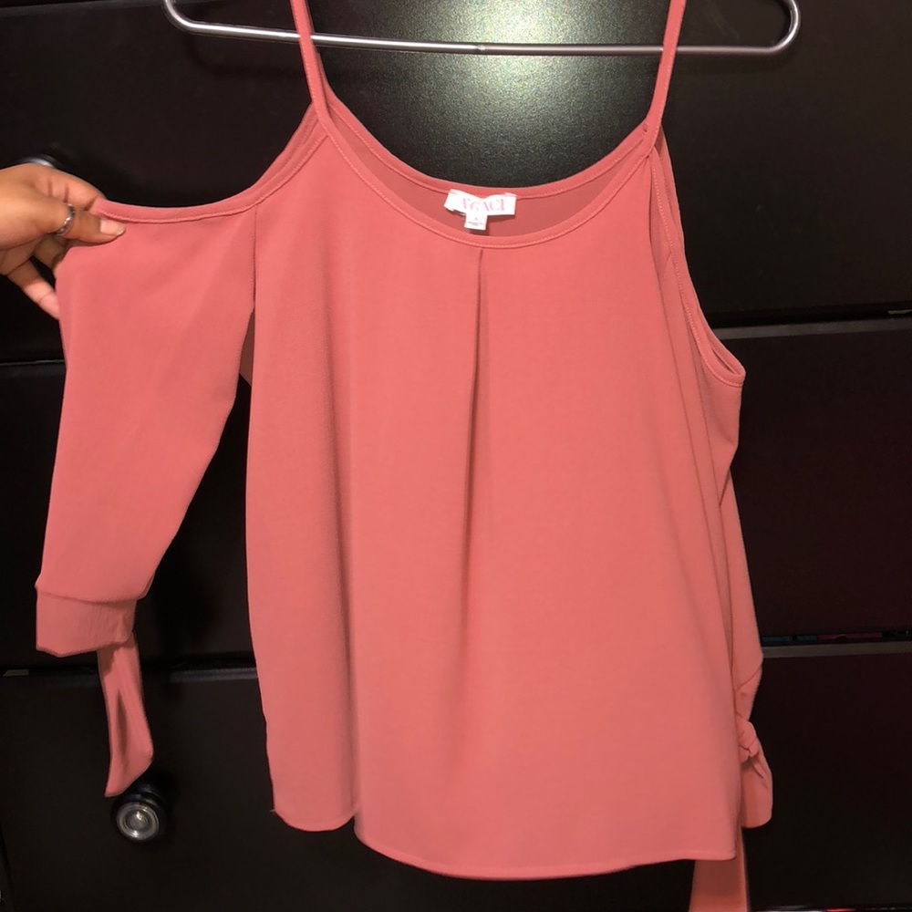 LS Open shoulder top NWOT